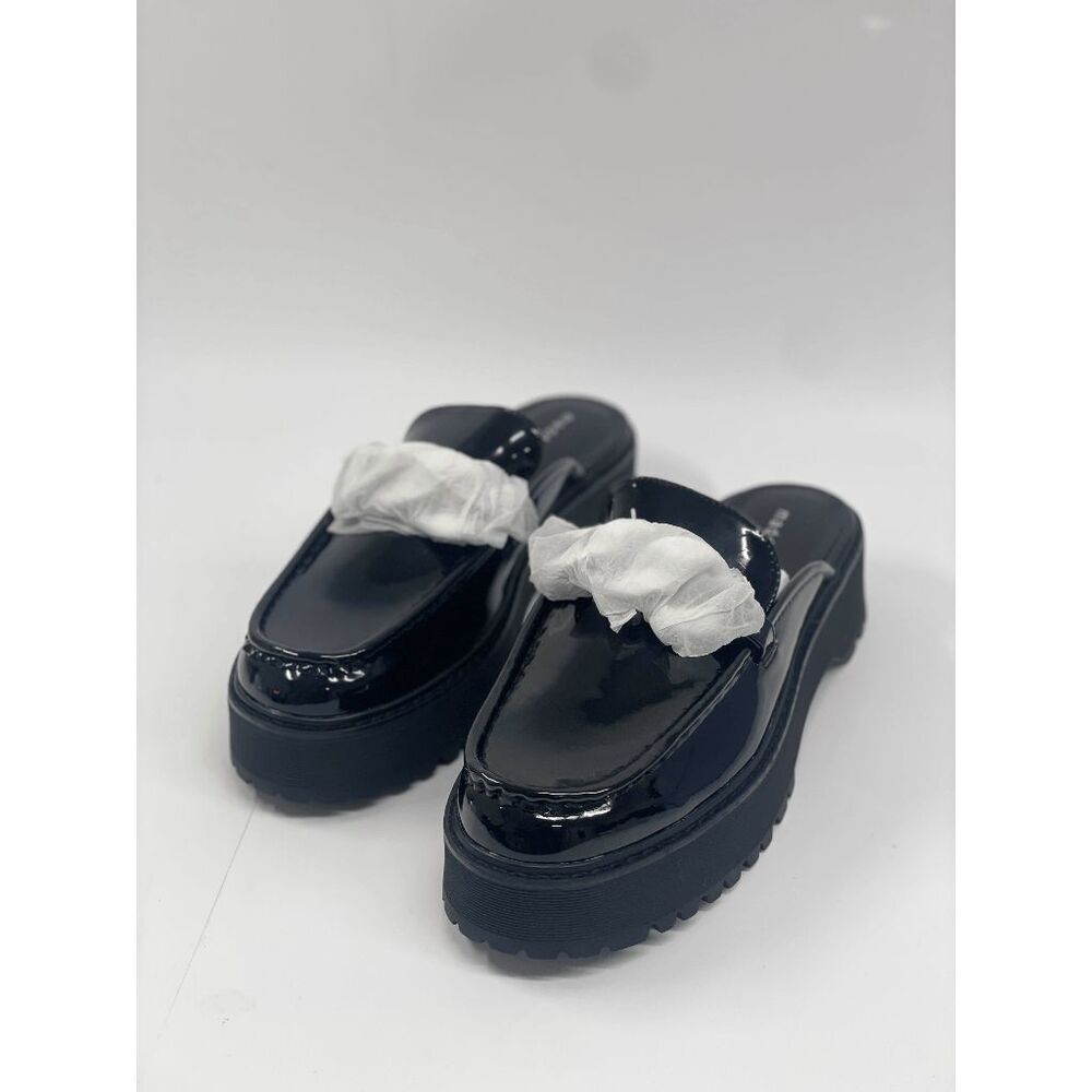 Madden Girl Women's Dollie Chain Lug Sole Loafers - Black 10M